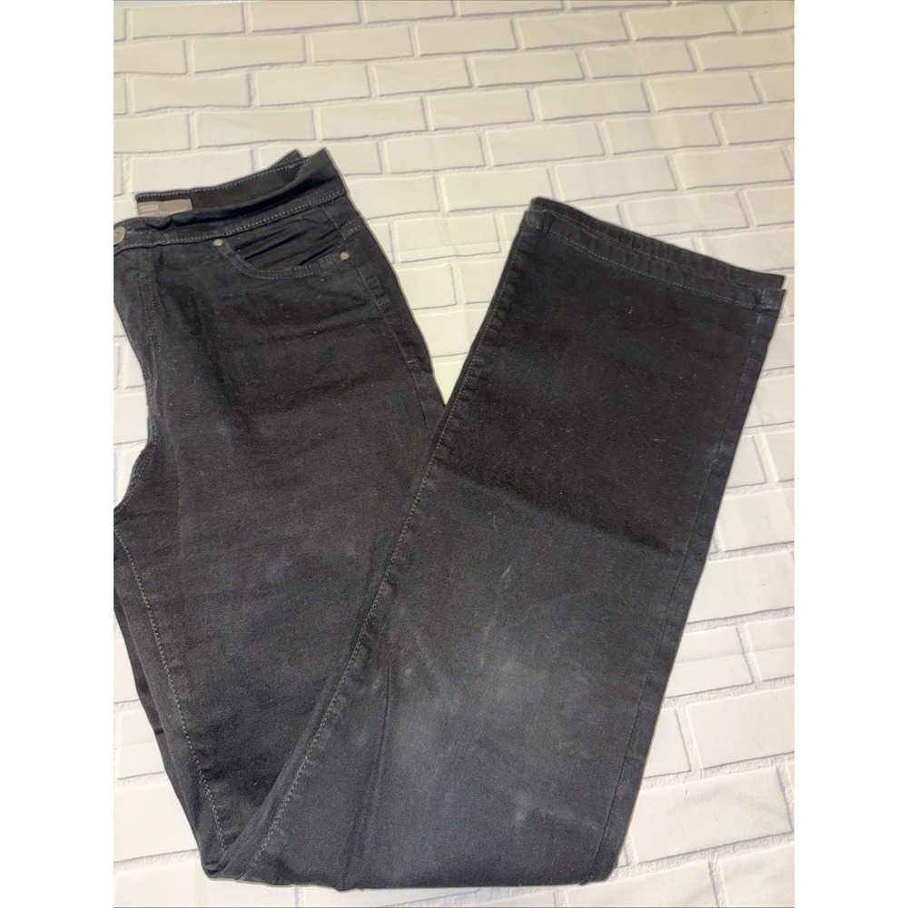 Levi 512 Perfectly Slimming Bootcut Jeans Womens Size 6 Black Slim Fit 30x31